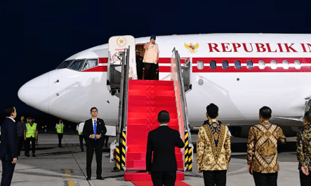 Langkah Diplomasi Prabowo dari Singapura ke Rusia