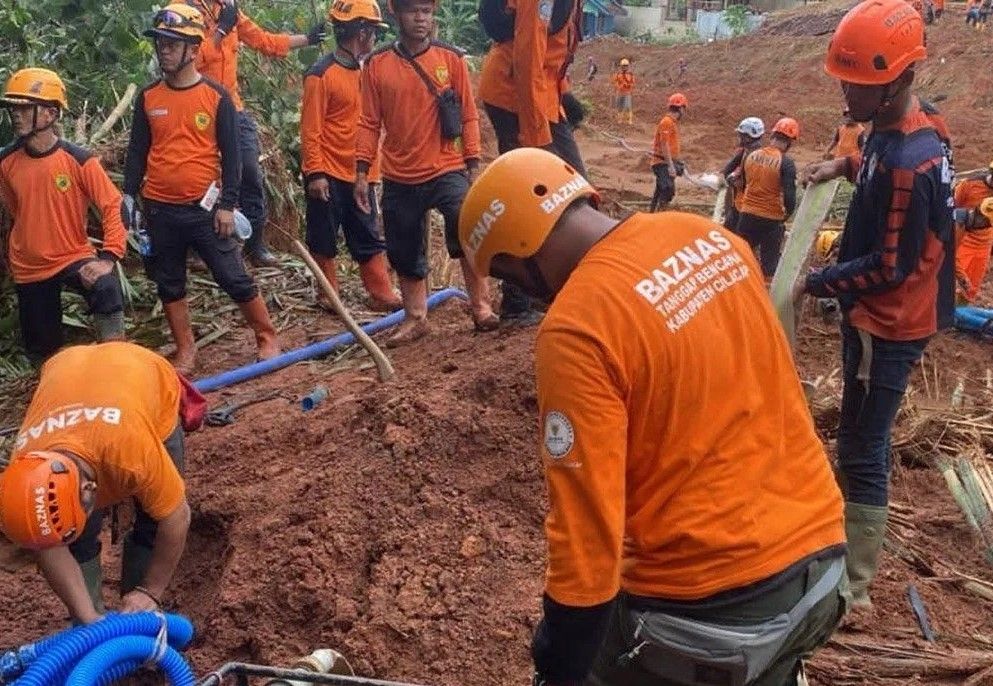 Tim Baznas Bergerak Cepat di Lokasi Longsor Cilacap